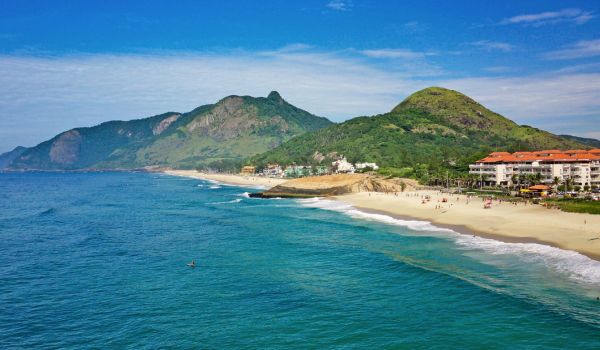 Melhor época do ano para curtir as praias do Recreio é agora